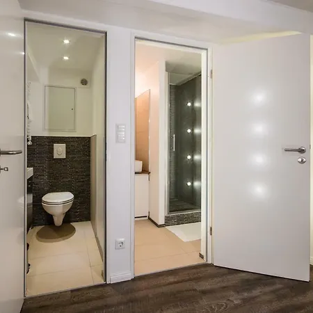 Апартаменты Quiet Courtyard *