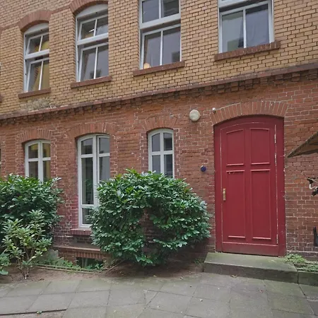 Quiet Courtyard *